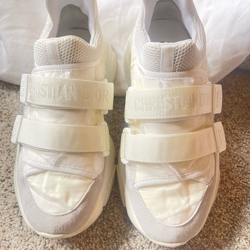 Women’s dior White Sneakers